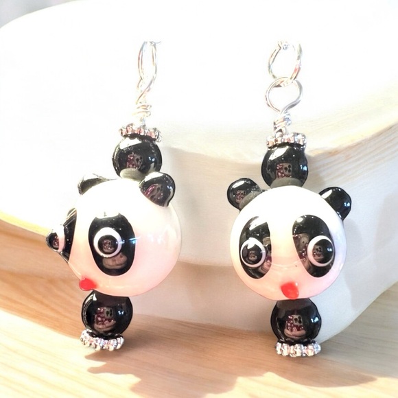Glass Panda Bear Earrings Panda earrings Panda bear earrings. Adorable - Picture 11 of 17